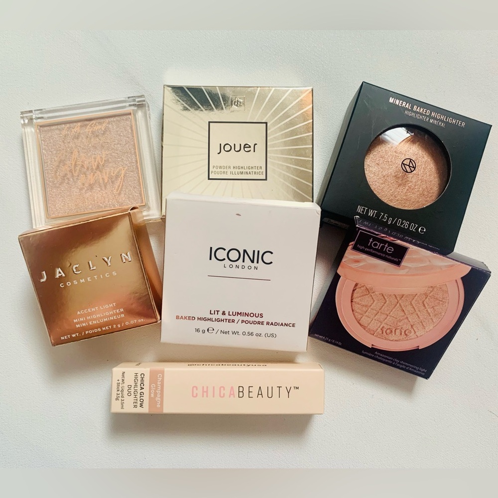 ✨Winter SPARKLE✨ Glowy Highlighter Bundle!